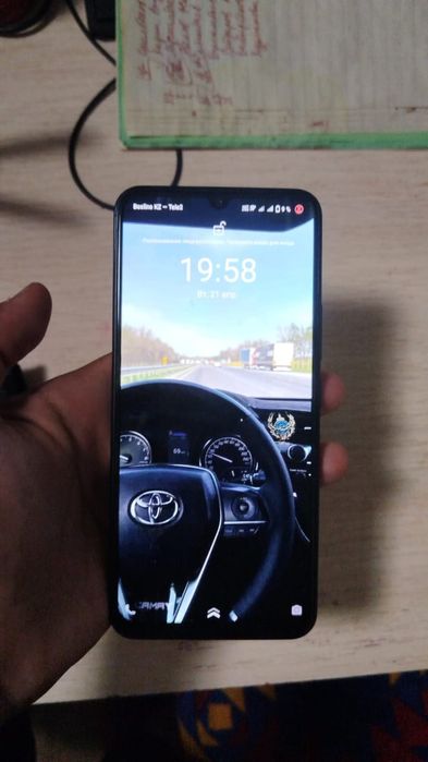 Виво в23е сатылады 90к