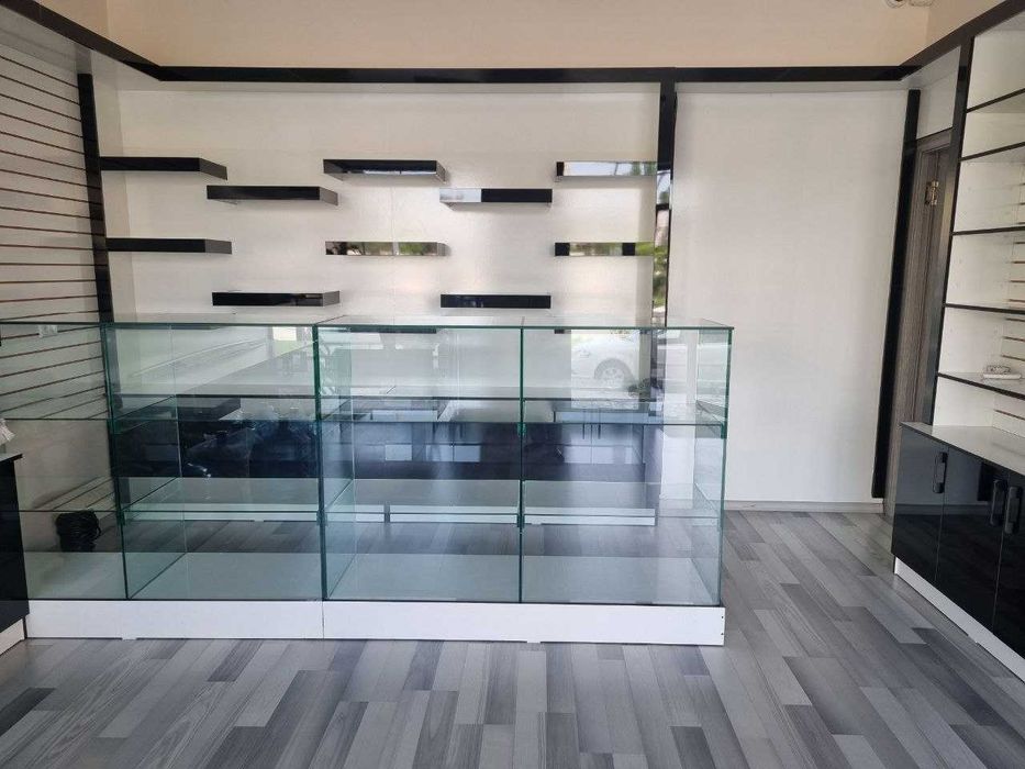 мебельный витраж для магазина