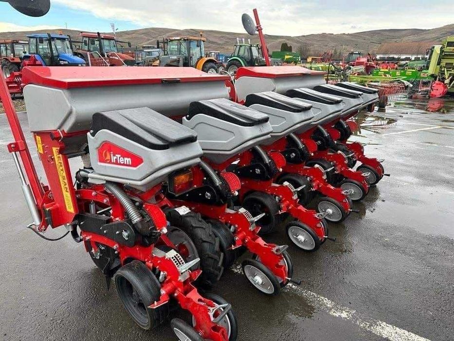 Semanatoare plante prasitoare irtem 6 randuri cu calculator