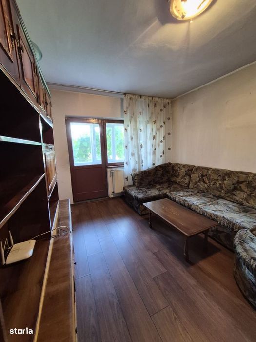 Garsonieră semidecomandata, et. 3/4, Rovine- Școala 39, 64.000 Euro