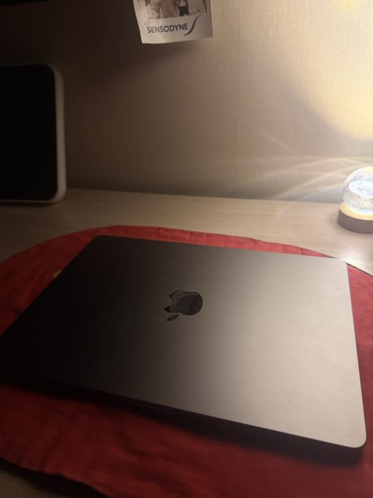 Macbook Air 13 m2, 8gb 512 gb