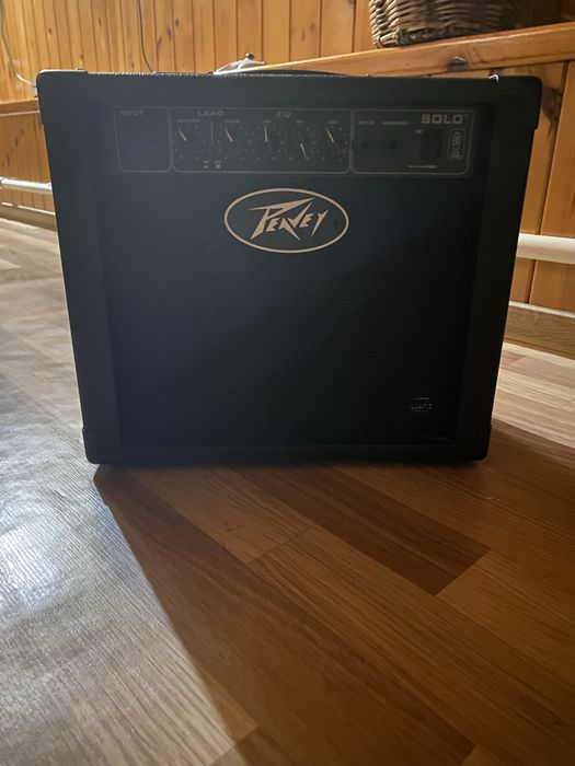 Гитара и комбо усилитель в подарок шнур