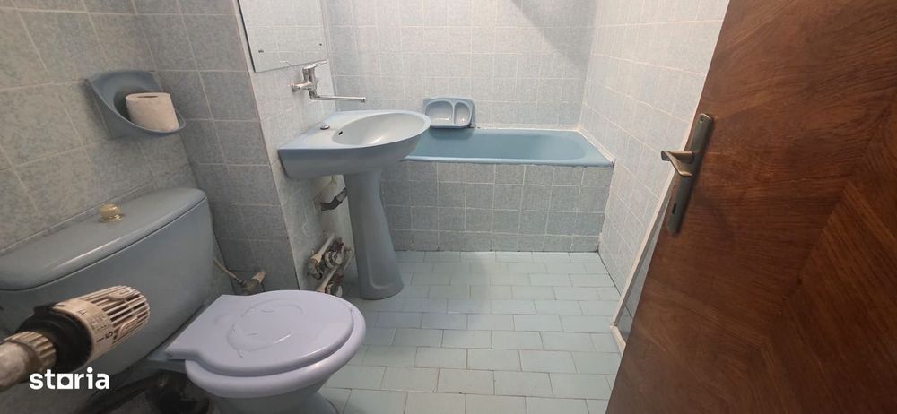 Inel 2 Pn-Uri 2 Camere Decomandat 57 Mp. 2 Balcoane, Parter, Gaze.