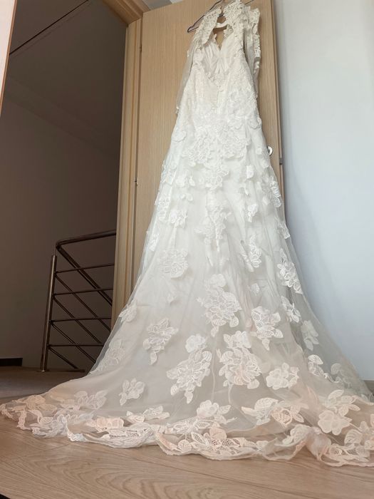 Vand rochie mireasa Bien Savvy, stare foarte buna
