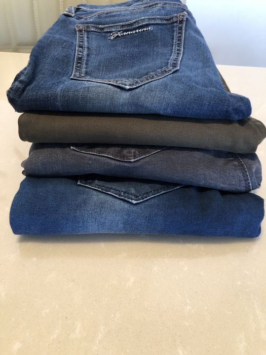 Blugi dama nr 36/S tot ce e in poza la acest pret