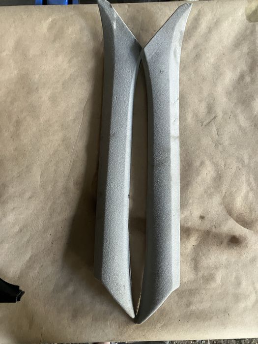 Обшивки стоек салона bmw