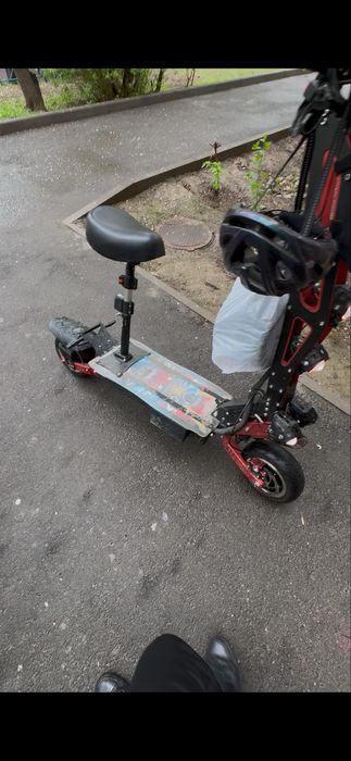 Самокат ULTRON T128 PLUS 6000W