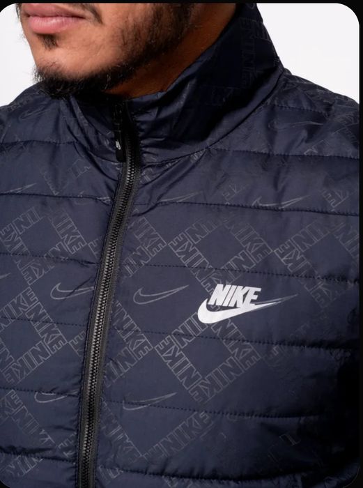 Куртка"NIKE"MA Collection"!См. ниже другие куртки,жилетки и обувь