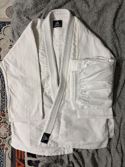 кимоно для единоборств