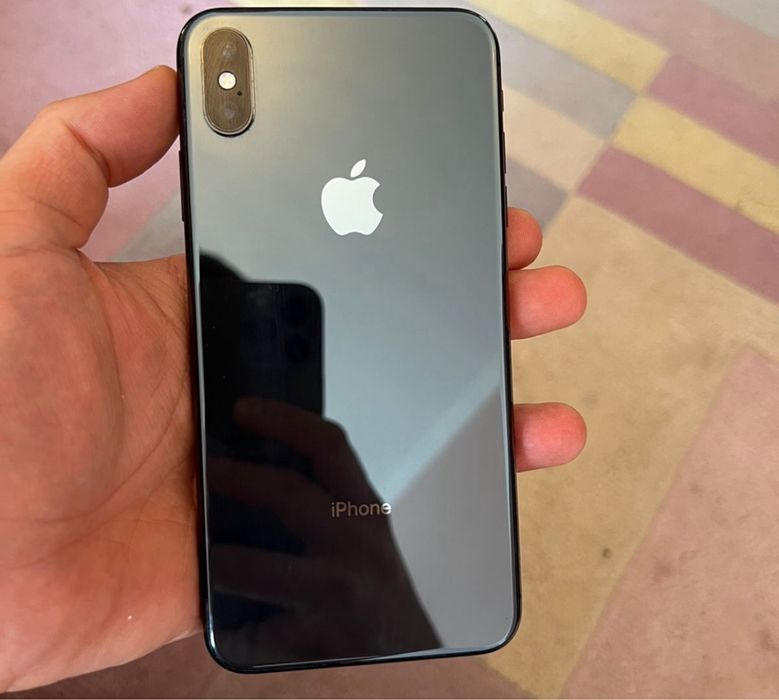 X S M A X 256gb B L A C K