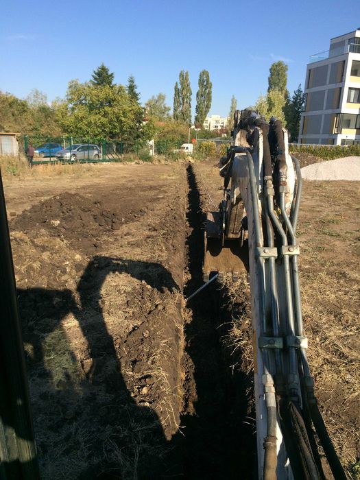 Услуги с мини багер 3т с чук, кофи 23,30,60,100мм, самосвал