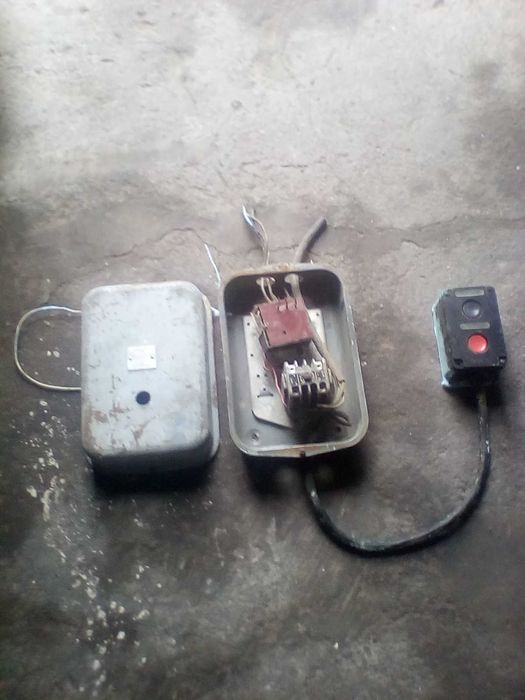 Автомат 220в б.у