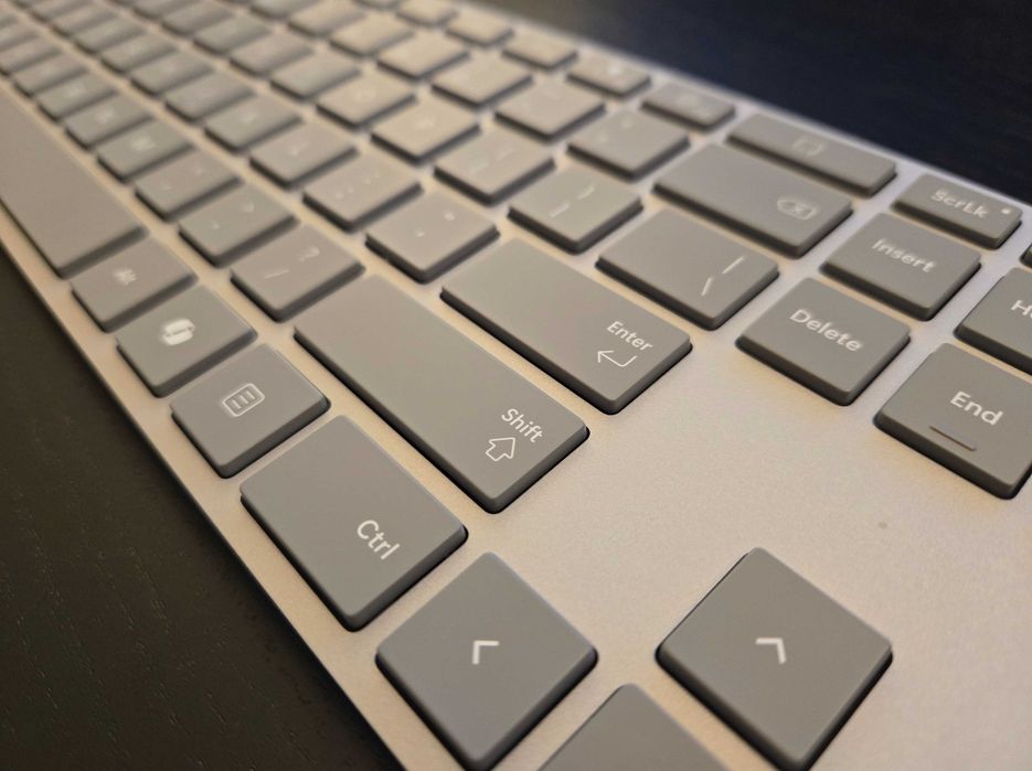 Нова клавиатура Microsoft Surface
