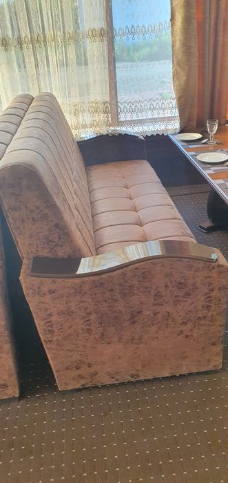 Диван 2та 1 та стол комплект сотилади