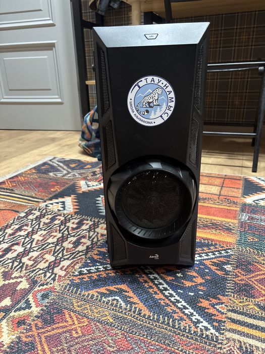 Продам корпус для компьютера