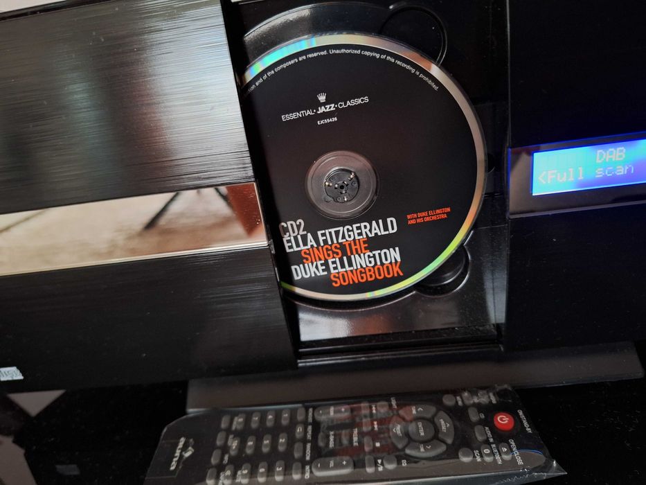 AUNA V20 DAB Stereo System- нов плейър, подходящ за подарък