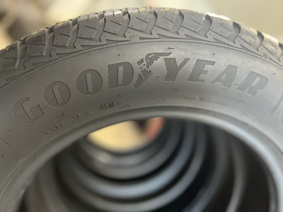 Всесезонни  гуми 225/65 R17 Good Year