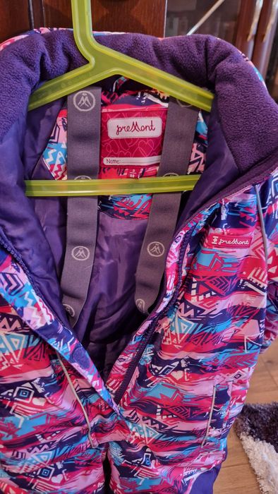 Продам зимний комбинезон для девочки б/у