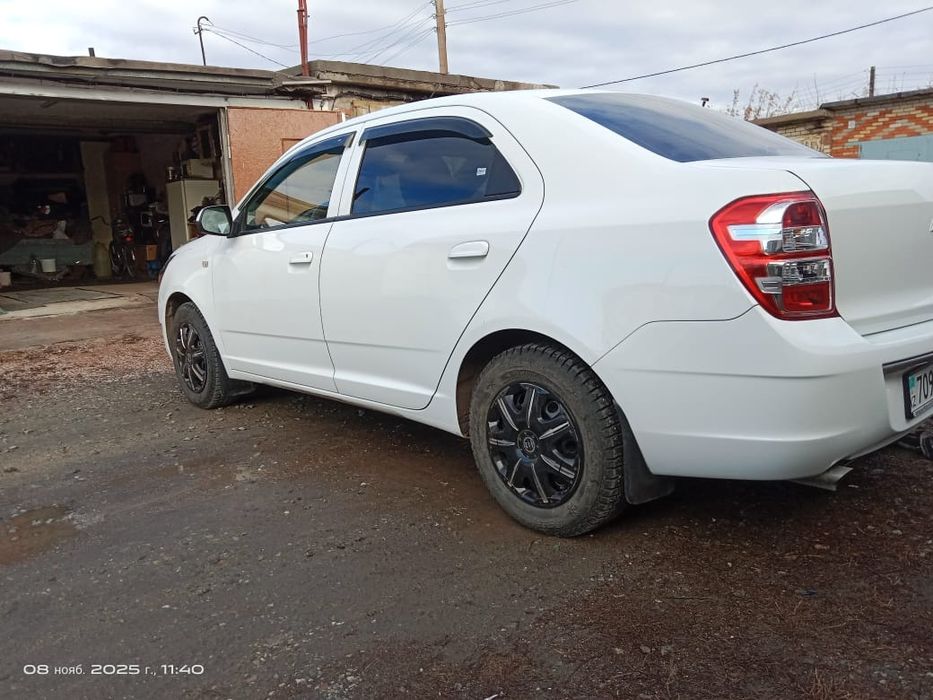 Продам шевроле кобальт