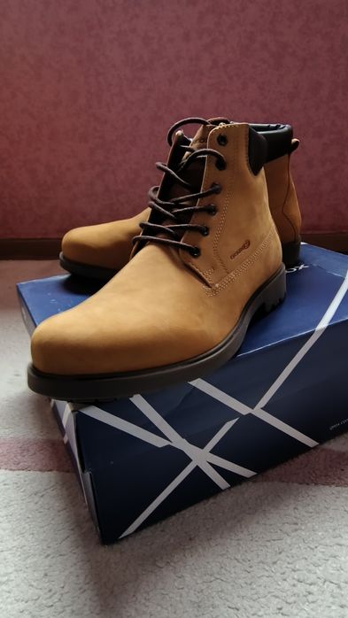 НОВИ Мъжки боти GEOX  42 номер