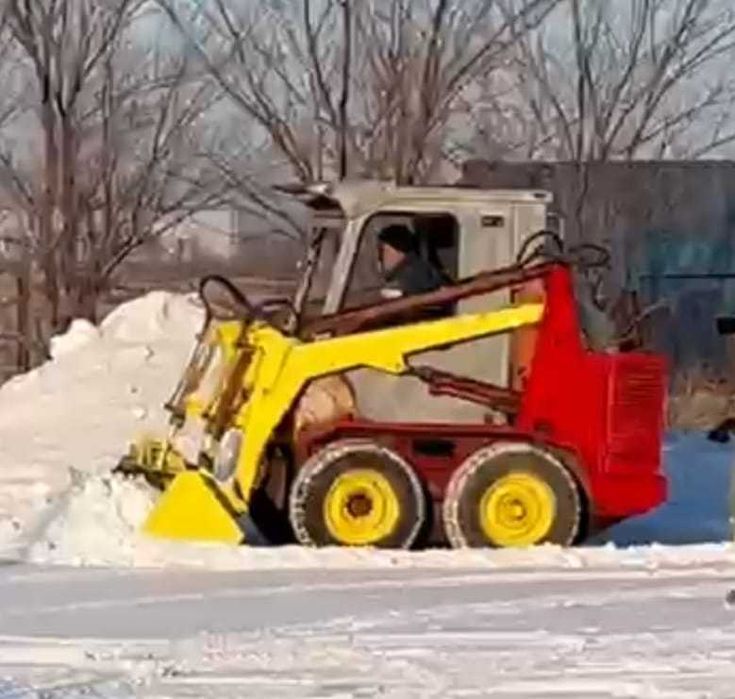 минипогрузчик +манипулятор+грейферный ковш