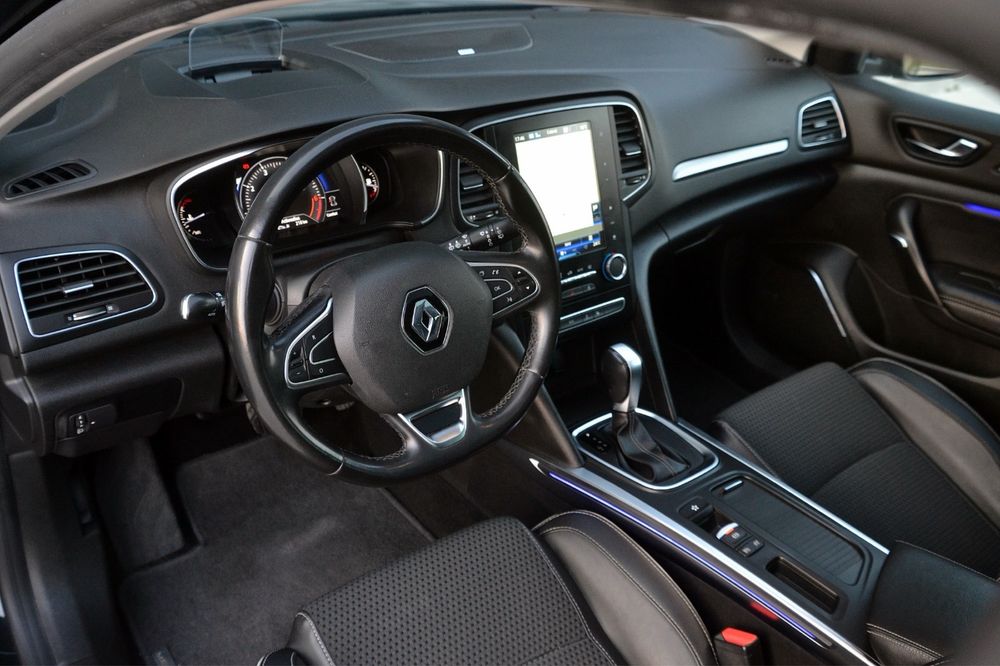 Renault Megane IV Bose  Automata Euro 6 Panoramic LED