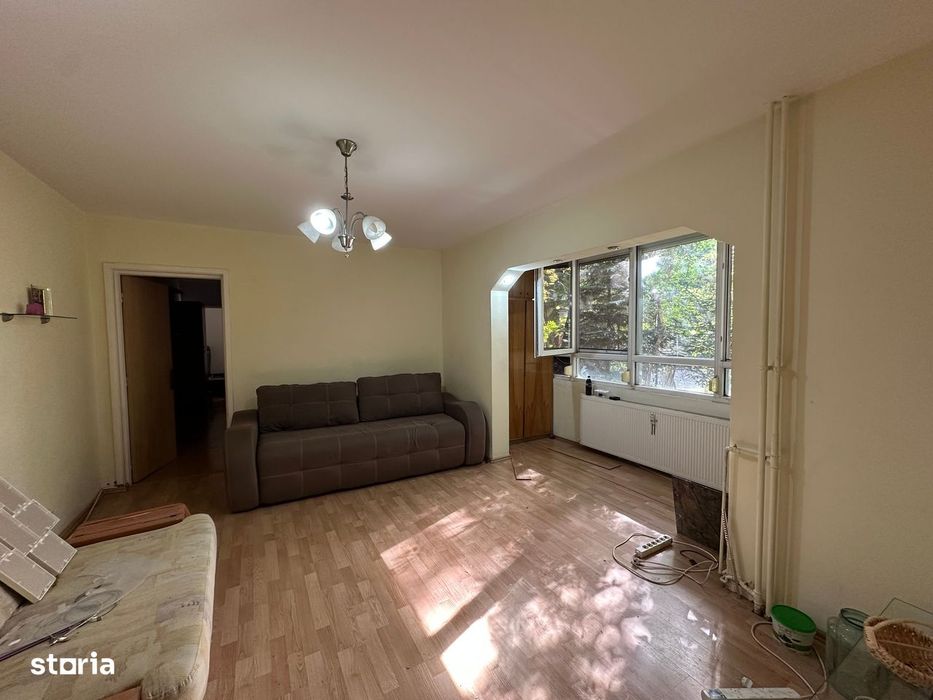 Apartament 3 camere  -  Aleea Ciceu