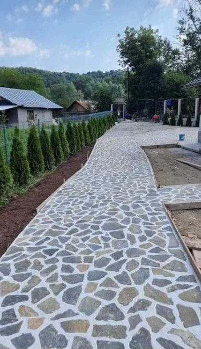 Piatră de munte pentru căi de acces și parcări rezistente