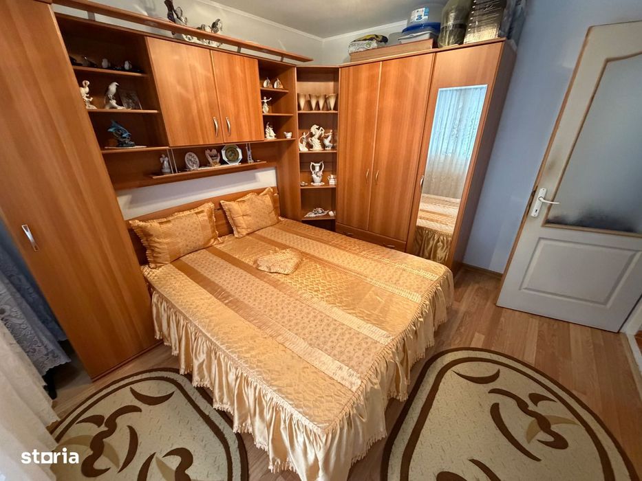 Apartament 2 camere, decomandat  - Cugir