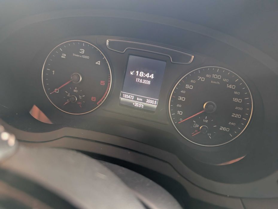 Audi Q3 2.0 TDI S - tronic Sport Quattro