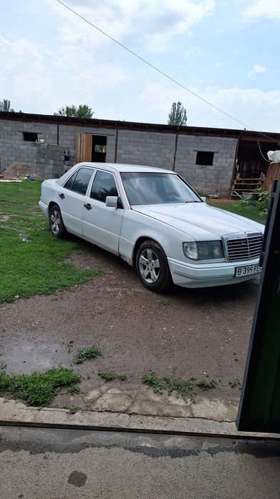 Продам мерседес 220.есть варианты