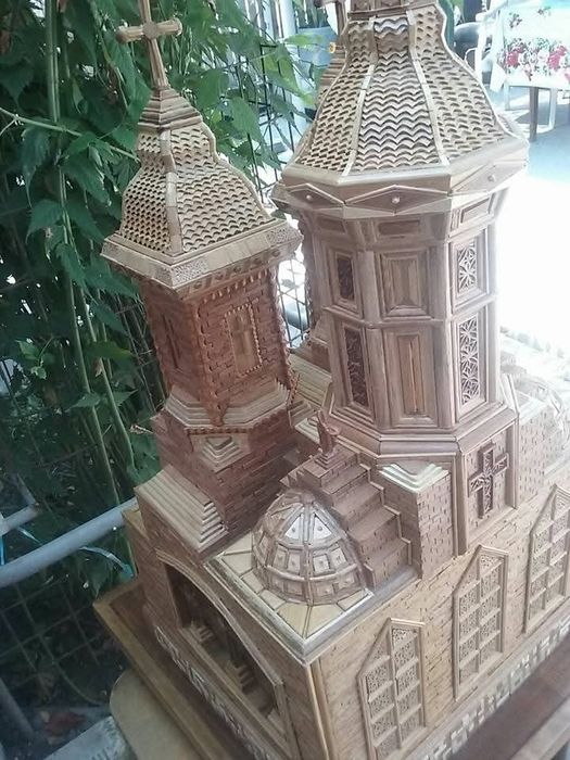 Biserica in miniatura