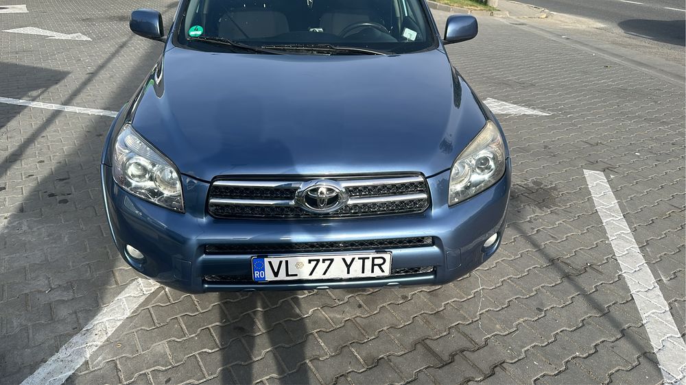 Vand toyota rav 4