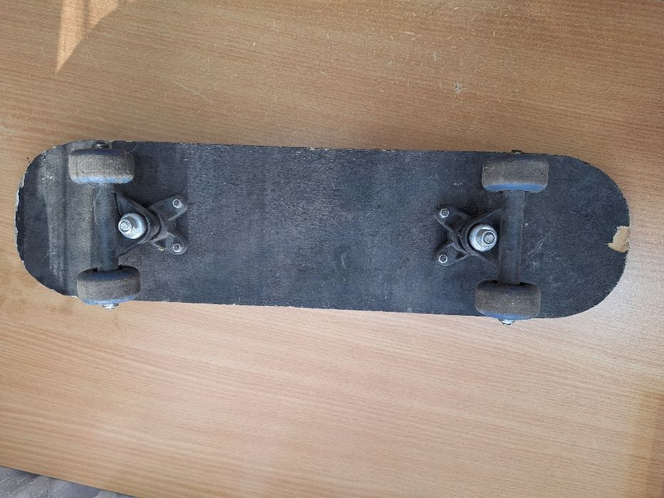 Скейтборд для трюков