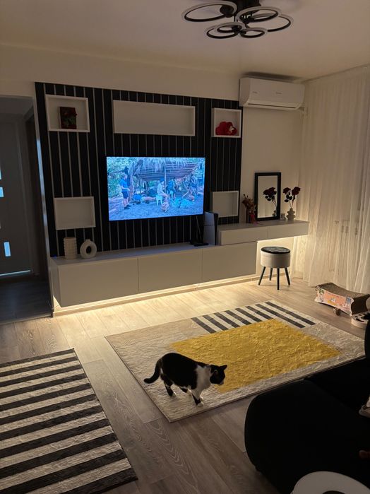 Vând apartament !