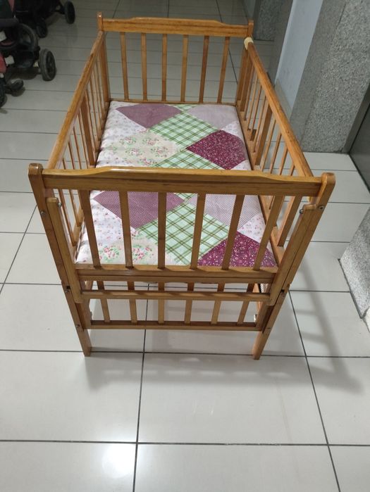 Продам детский монеж состояние хорошее.