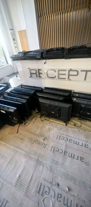 Лед телевизори 32 инча от хотелска разпродажба  на един сезон