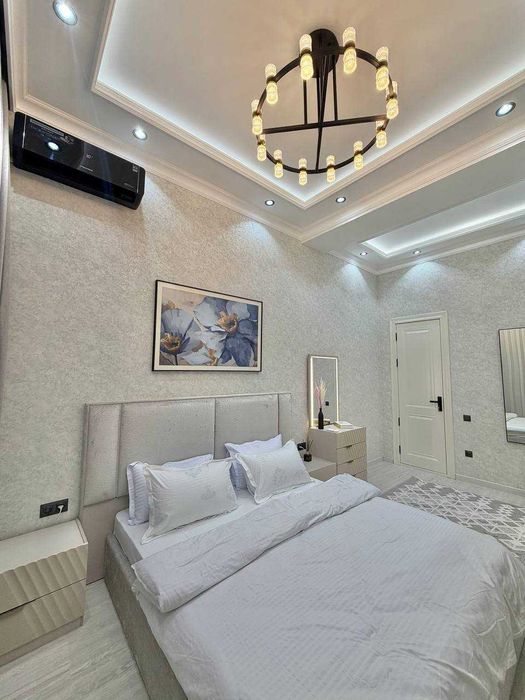 Срочно Продам 3х комн 3/7  Паркентский ЖК Оксарой Делюкс !!