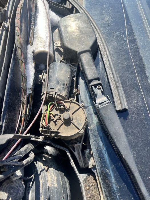 Комутатор на мерседес 140