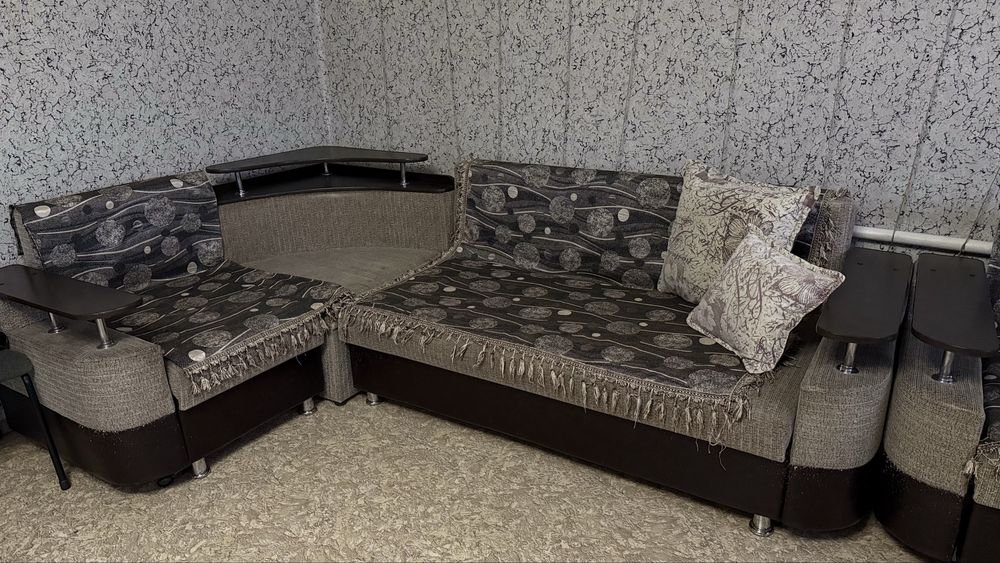 Срочно продам диваны