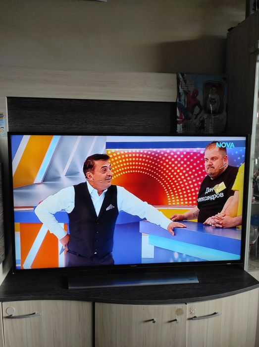Смарт Телевизор Samsung 50 инча Ultra HD 4K