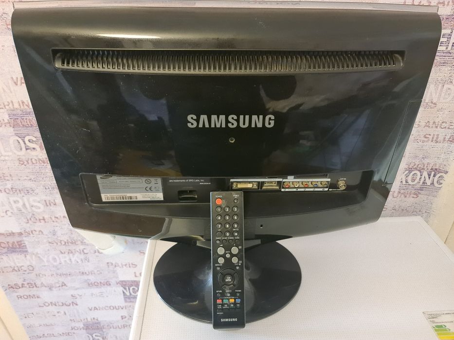 Монитор 22' со встроеным ТВ тюнером