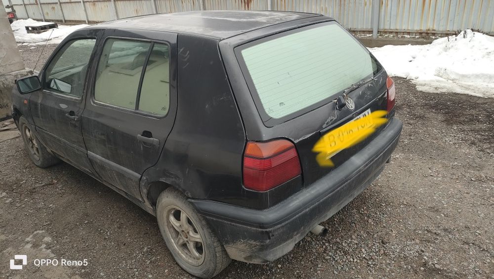 гольф 3  об 1.8 продам