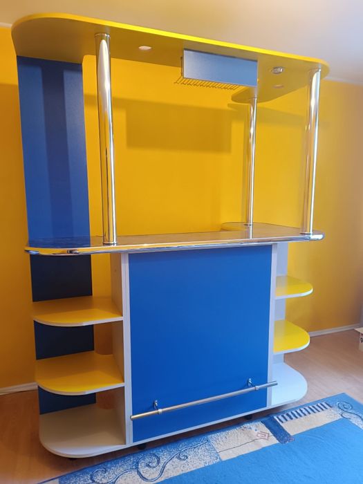 Vând mobilier bar