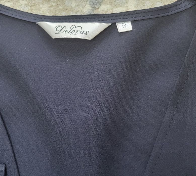 Продам школьный сарафан