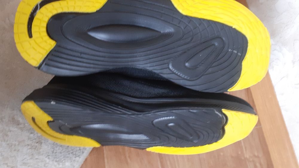 Кроссовоки 42   размер