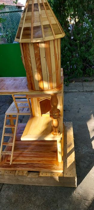 Котешко дърво- Котешки замък