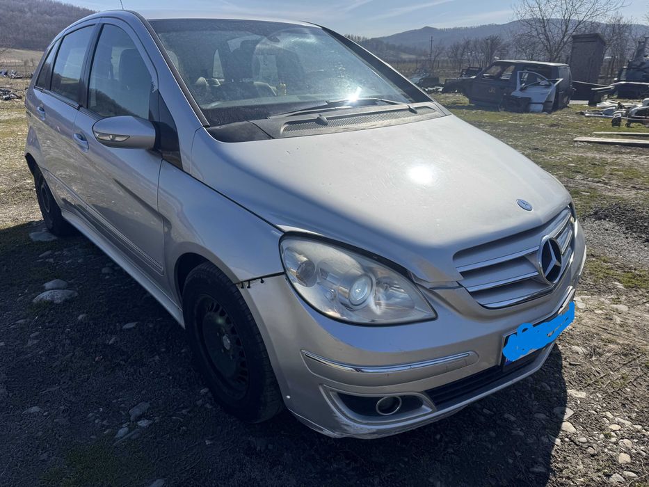 Dezmembrari Dezmembrez Piese piesa Dez auto Mercedes B 200 Class 2000 cmc diesel an 2008 euro 4