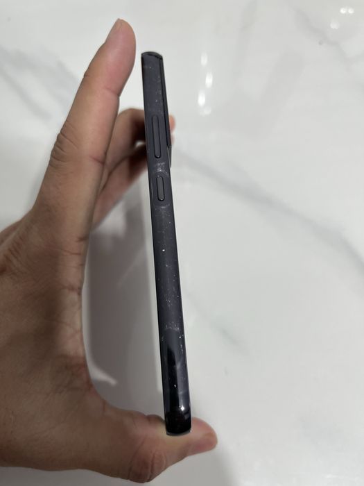 Продам телефон Samsung s22