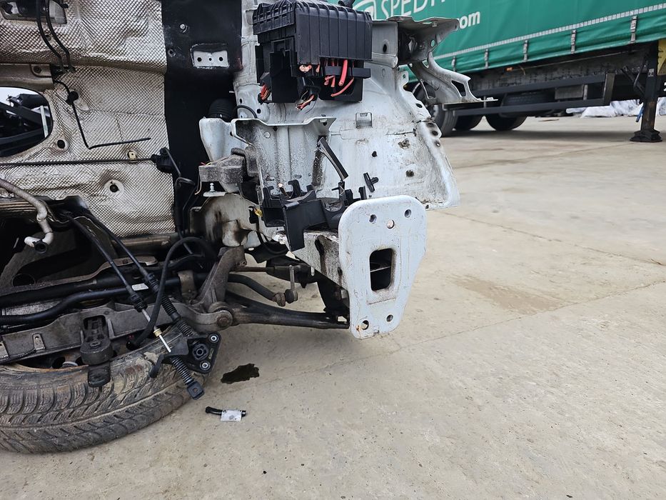 Lonjeron stanga AUDI Q3 (8UB) [Fabr 2011-2018] OEM